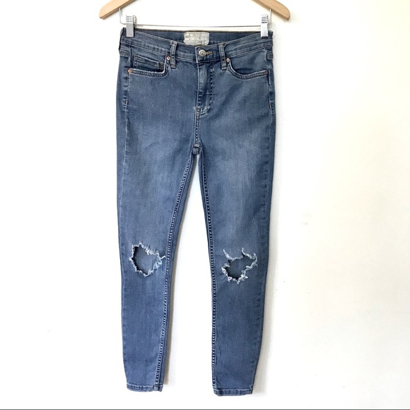 FREE PEOPLE Hi-Rise, Distressed Knees Skinny Jeans Size 26 - Picture 6 of 13